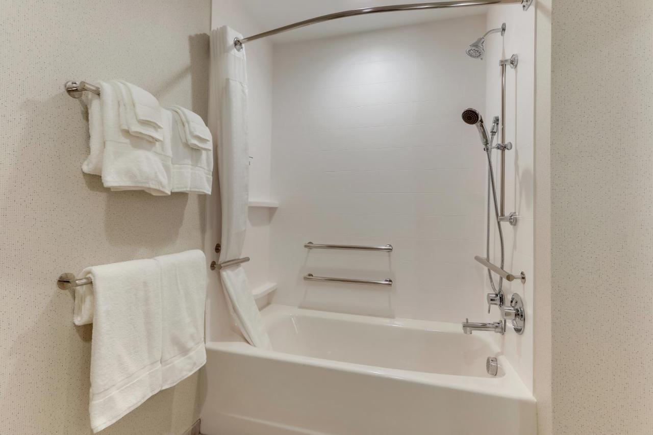 Holiday Inn Express & Suites - Winston - Salem Sw - Clemmons By Ihg Eksteriør billede