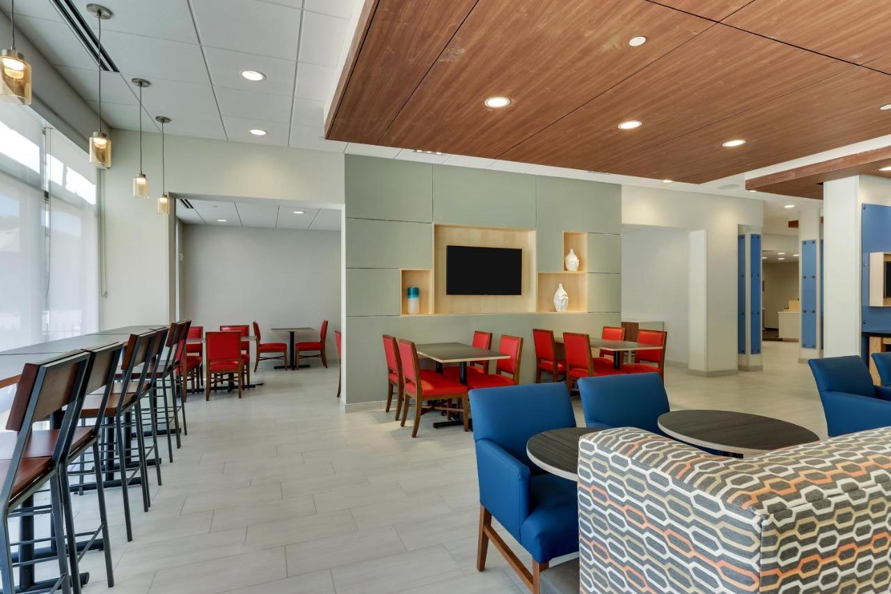 Holiday Inn Express & Suites - Winston - Salem Sw - Clemmons By Ihg Eksteriør billede